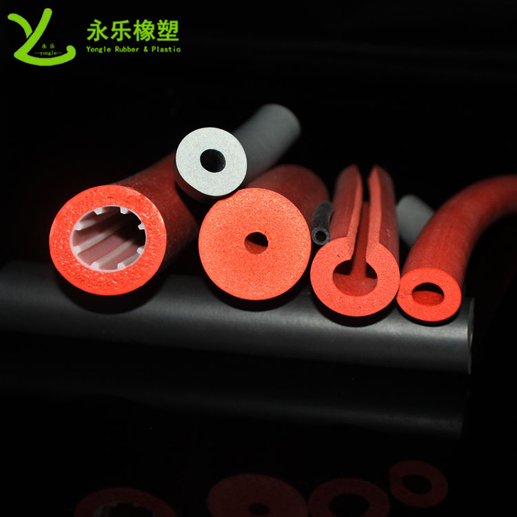 發(fā)泡硅膠管，擠出發(fā)泡硅膠管，耐高溫發(fā)泡硅膠管