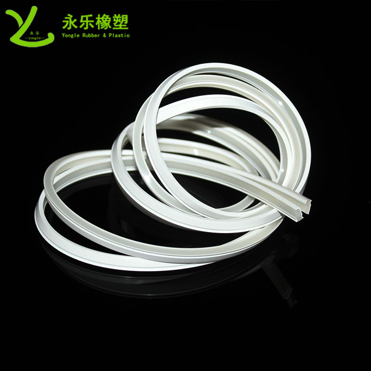 擠出雙色硅膠產(chǎn)品，防水硅膠燈條，耐高溫硅膠燈條