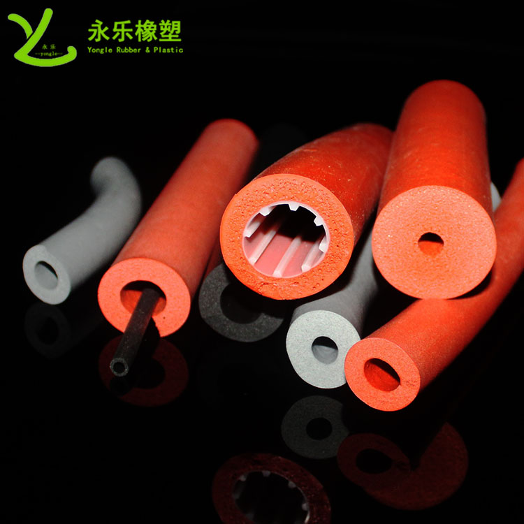 發(fā)泡硅膠管，擠出發(fā)泡硅膠管，耐高溫發(fā)泡硅膠管