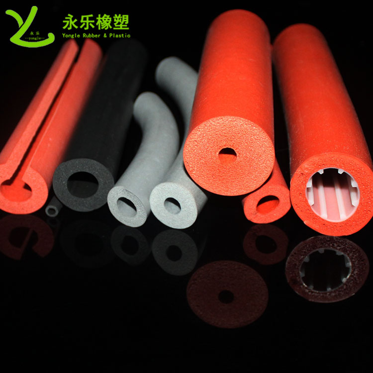 硅膠發(fā)泡管，耐高溫發(fā)泡硅膠管，保溫發(fā)泡硅膠管