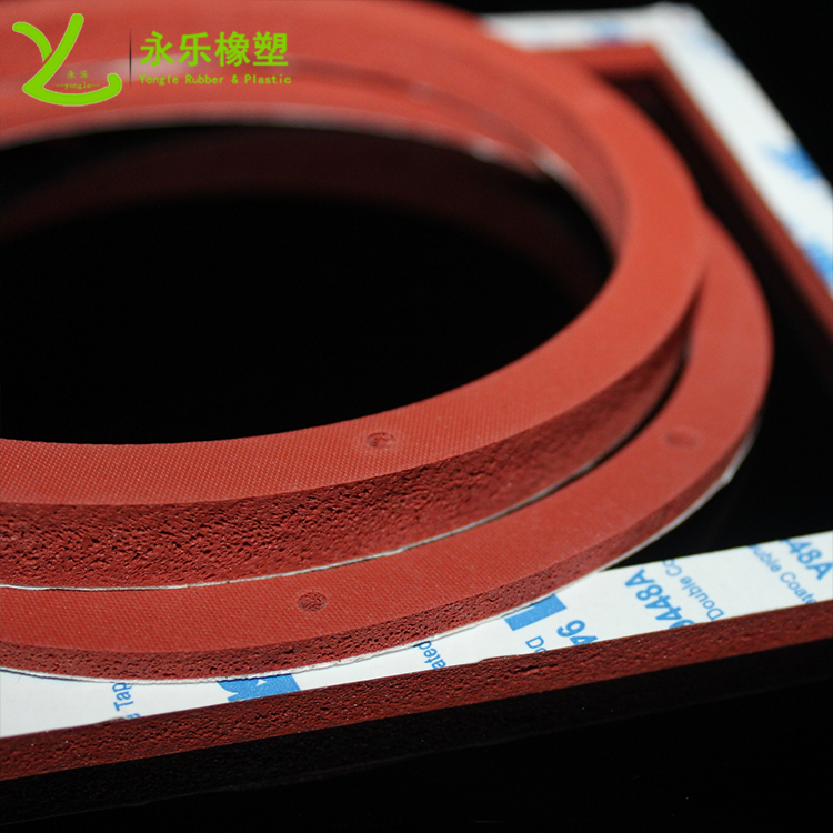 定制模壓發(fā)泡硅膠墊，無氣味模壓發(fā)泡硅膠墊，耐高溫模壓發(fā)泡硅膠墊