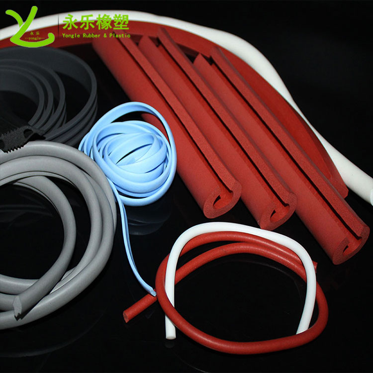 模壓硅膠發(fā)泡，模壓硅膠發(fā)泡件，定制模壓硅膠發(fā)泡，細(xì)孔模壓硅膠發(fā)泡