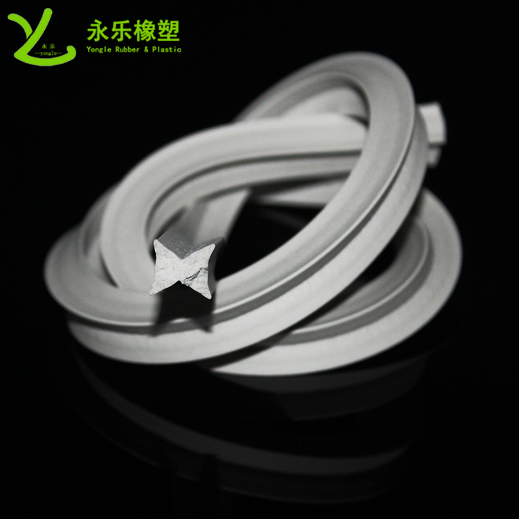 硅膠泡棉膠條，阻燃硅膠泡棉膠條，耐高溫發(fā)泡硅膠條