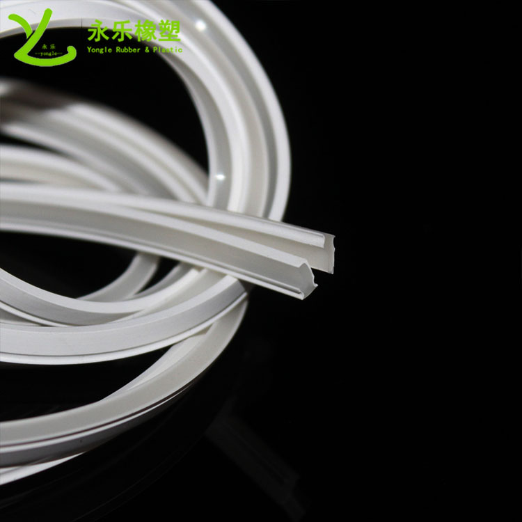 擠出雙色硅膠產(chǎn)品，防水硅膠燈條，耐高溫硅膠燈條
